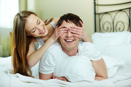 3 Ways To Sleep Better As A Couple